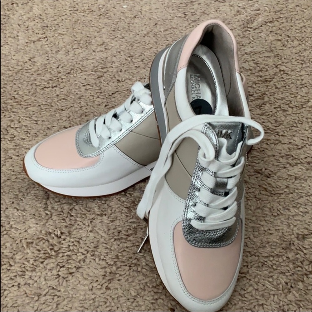 Michael Kors sneakers - Picture 4 of 8
